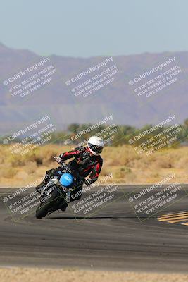 media/Nov-06-2023-Moto Forza (Mon) [[ce023d0744]]/4-Beginner Group/Session 3 (Turn 16)/